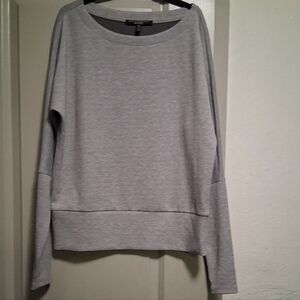 White House Black Market WKND Gray Top